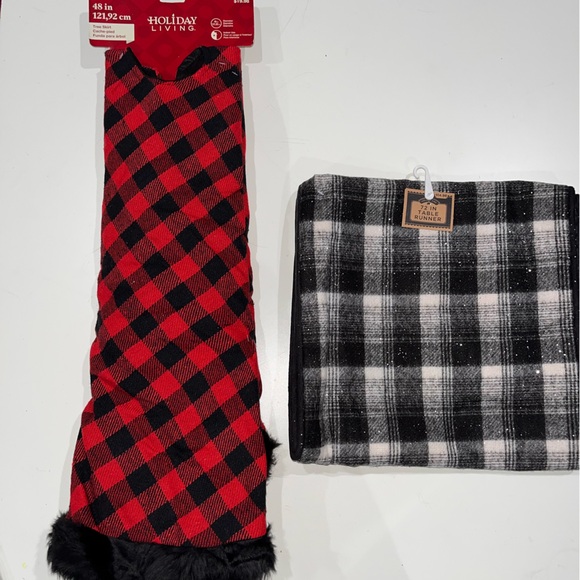 Buffalo Plaid Tree Skirt and Table Runner - Picture 1 of 6